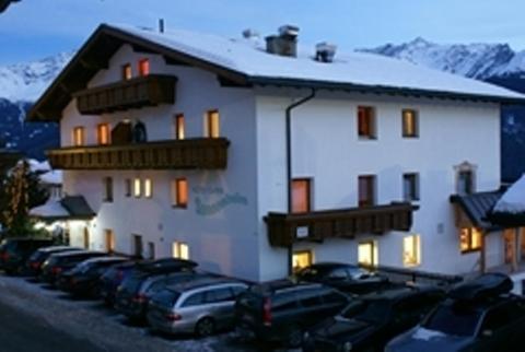 Hotel Garni Sonnenheim Fiss Exteriör bild